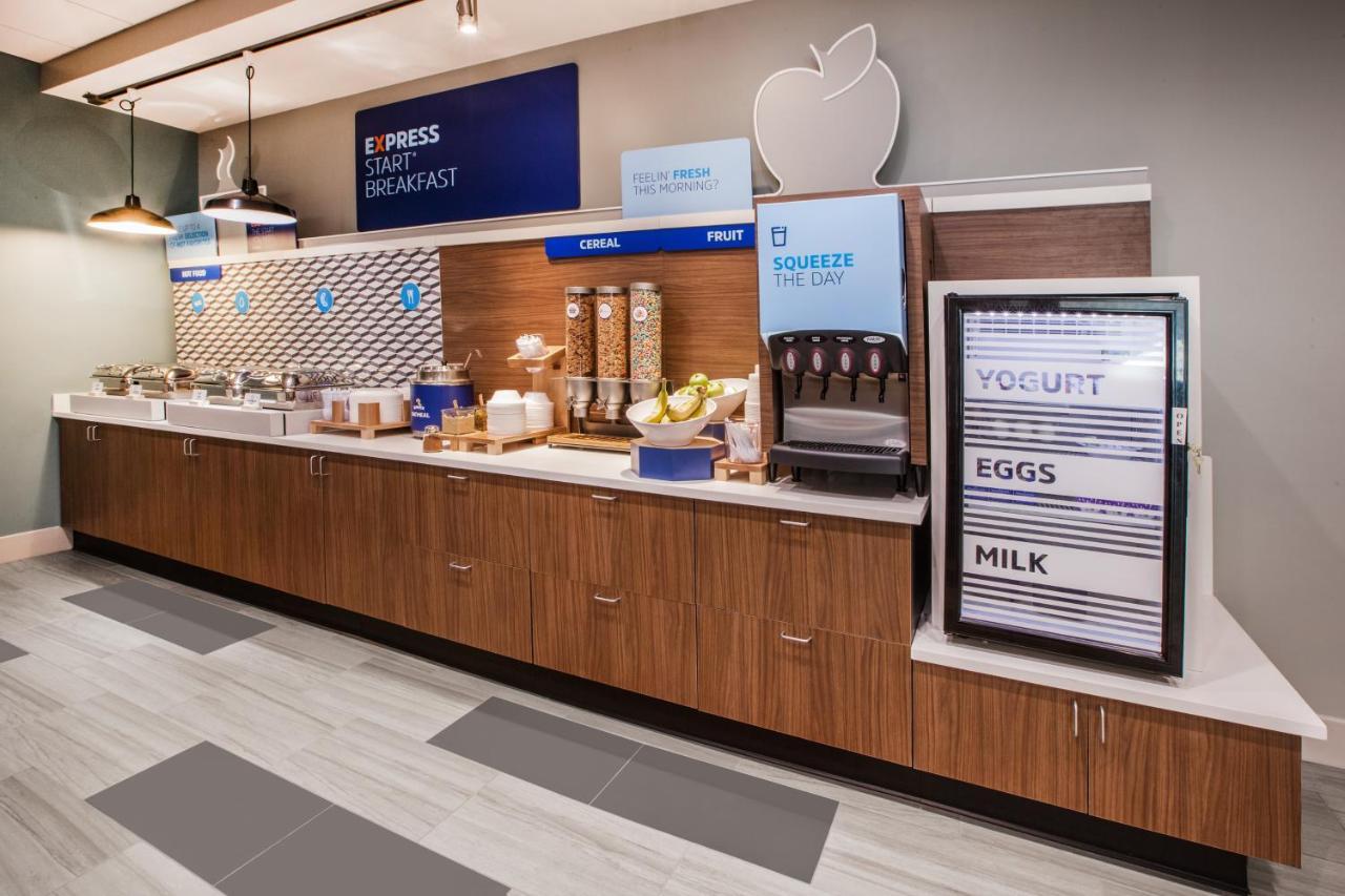 Holiday Inn Express & Suites - Burley By Ihg Экстерьер фото